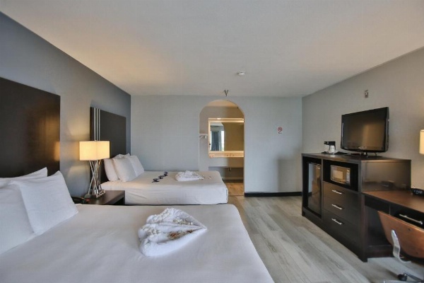 Best Western Surf City image 17