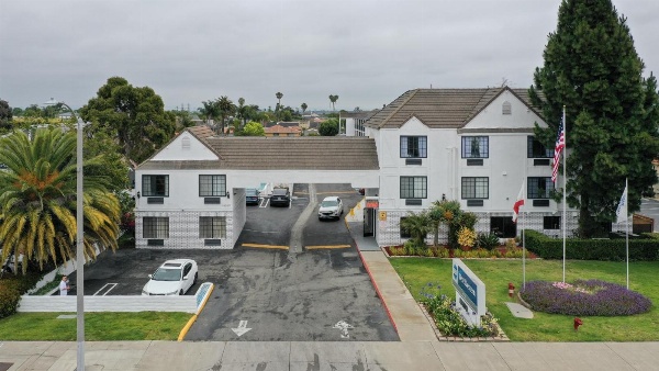 Best Western Surf City Main image